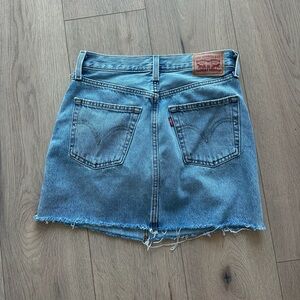 Levi's Women's Icon Skirt in Woven Minutes